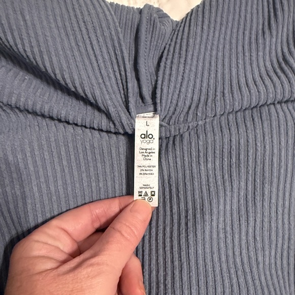 ALO Yoga Steel Blue Muse Hoodie. Sold out color. - Picture 3 of 7